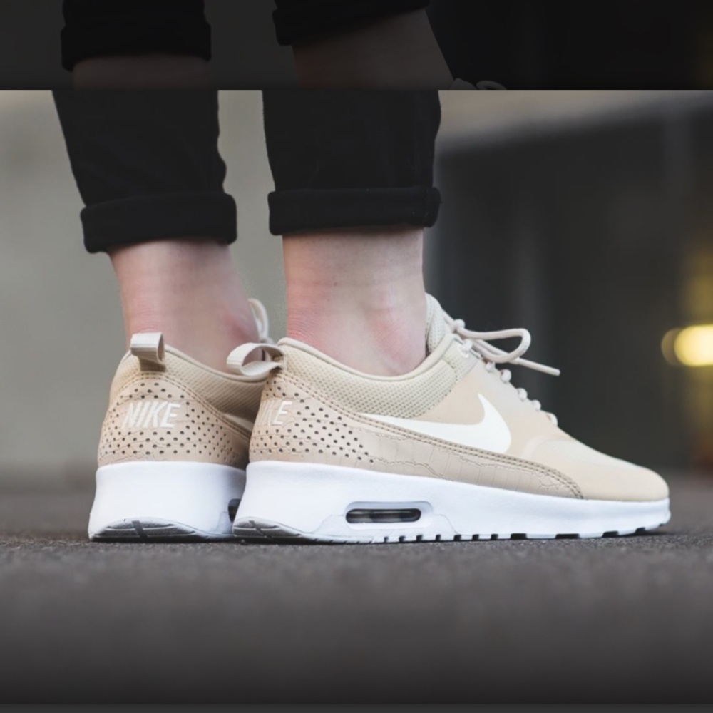 Authentic Nike Air Max Thea